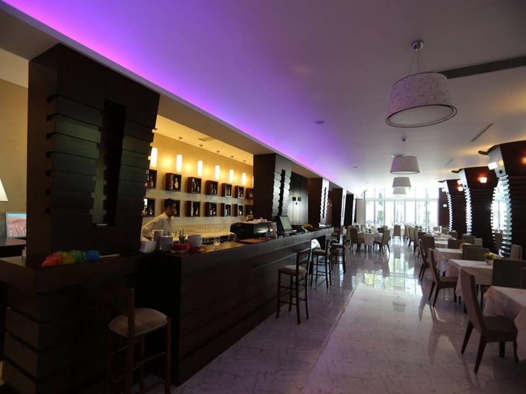 Hotel Voloreka Tushemisht Buitenkant foto